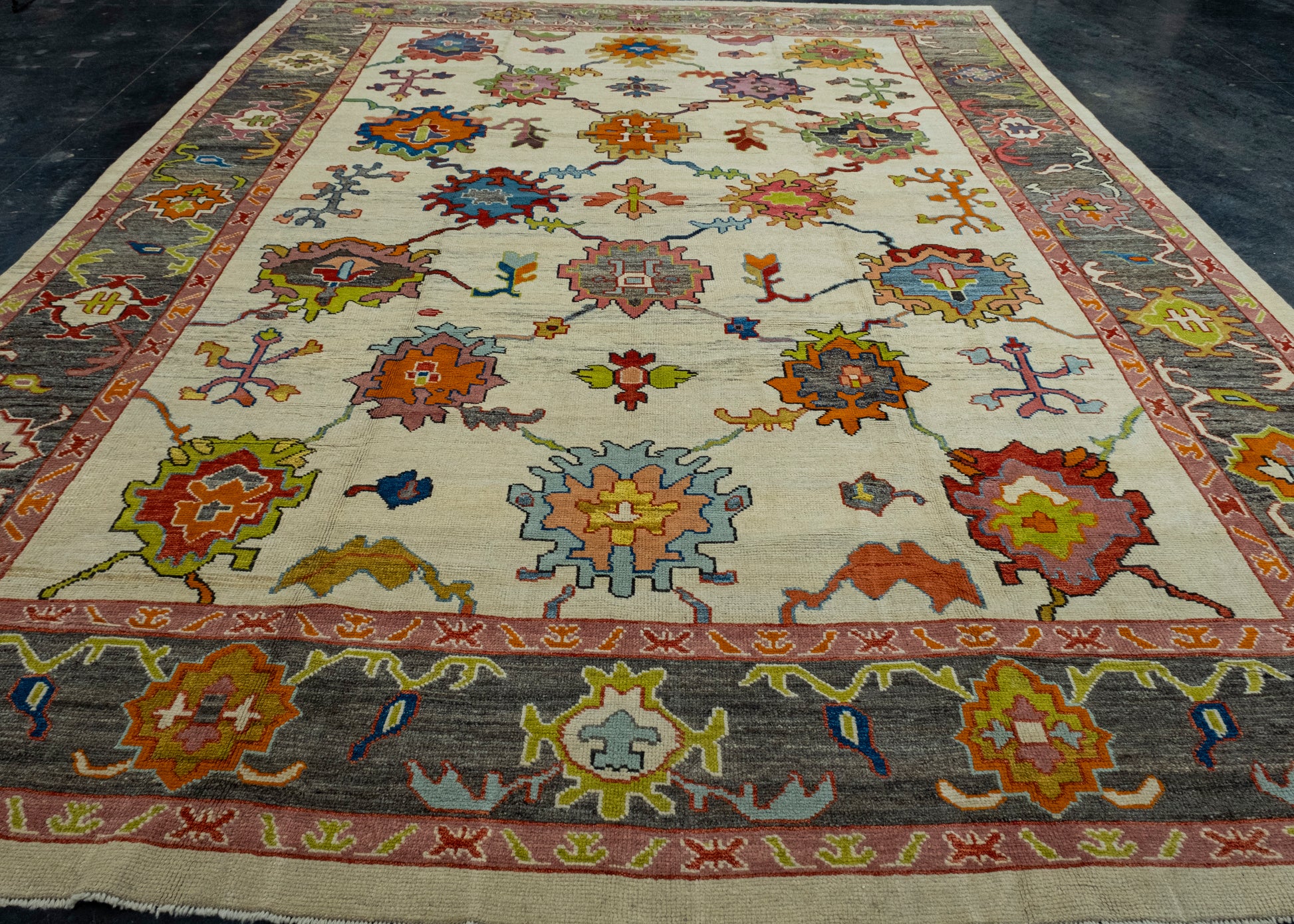 Handwoven Oushak Rug 11'5" x 14'8" #17850