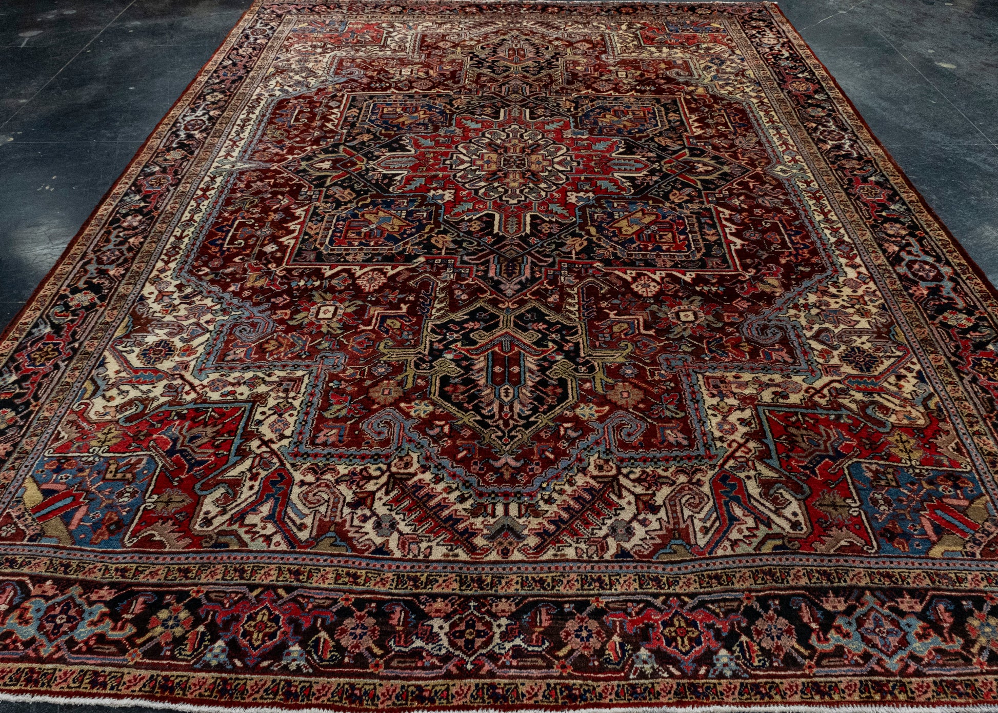 Oriental Handwoven Vintage Rug 8'9" x 11'6" #17401