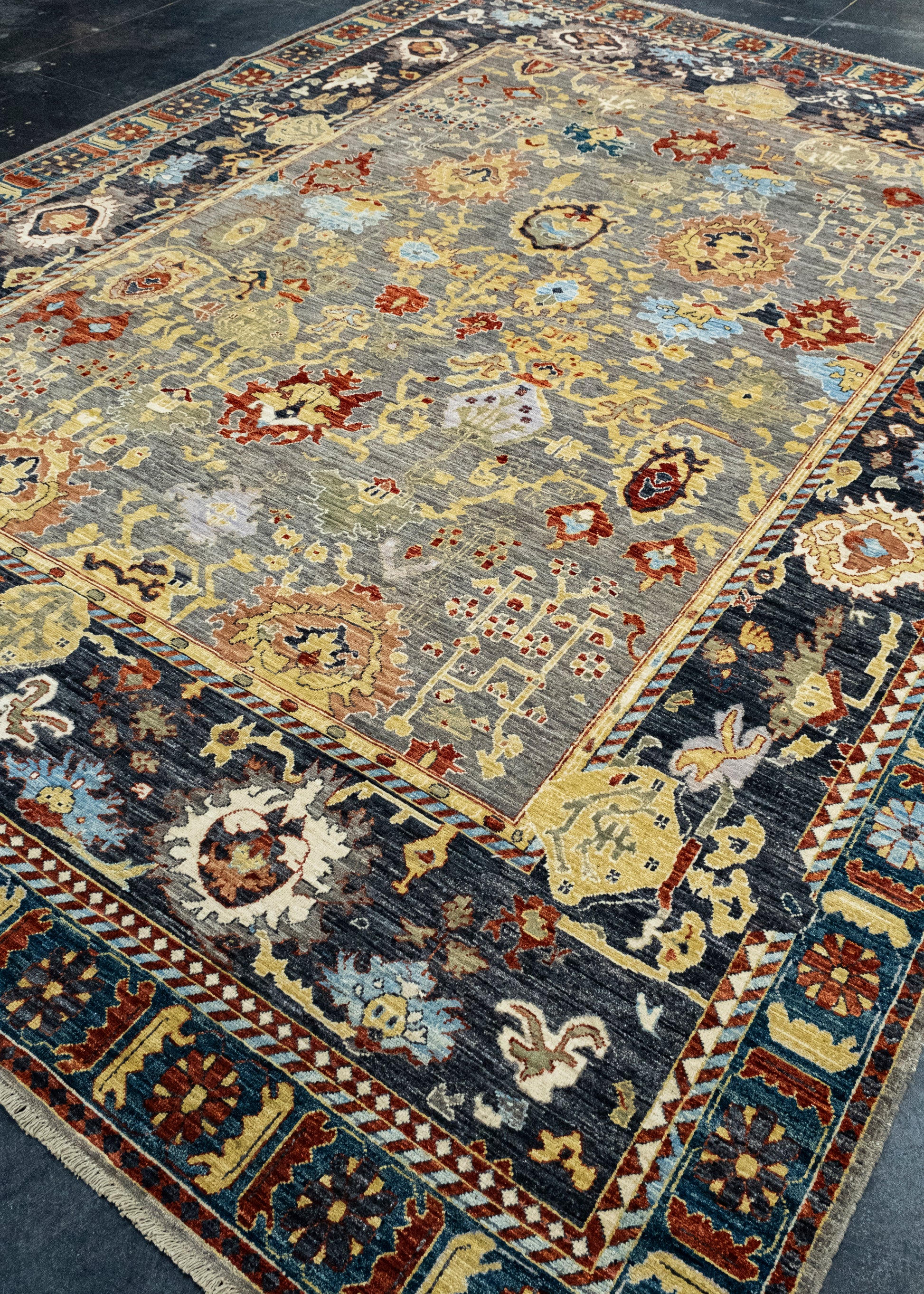 Oriental Hand Knotted Rug 8'11" x 11'11" #17402