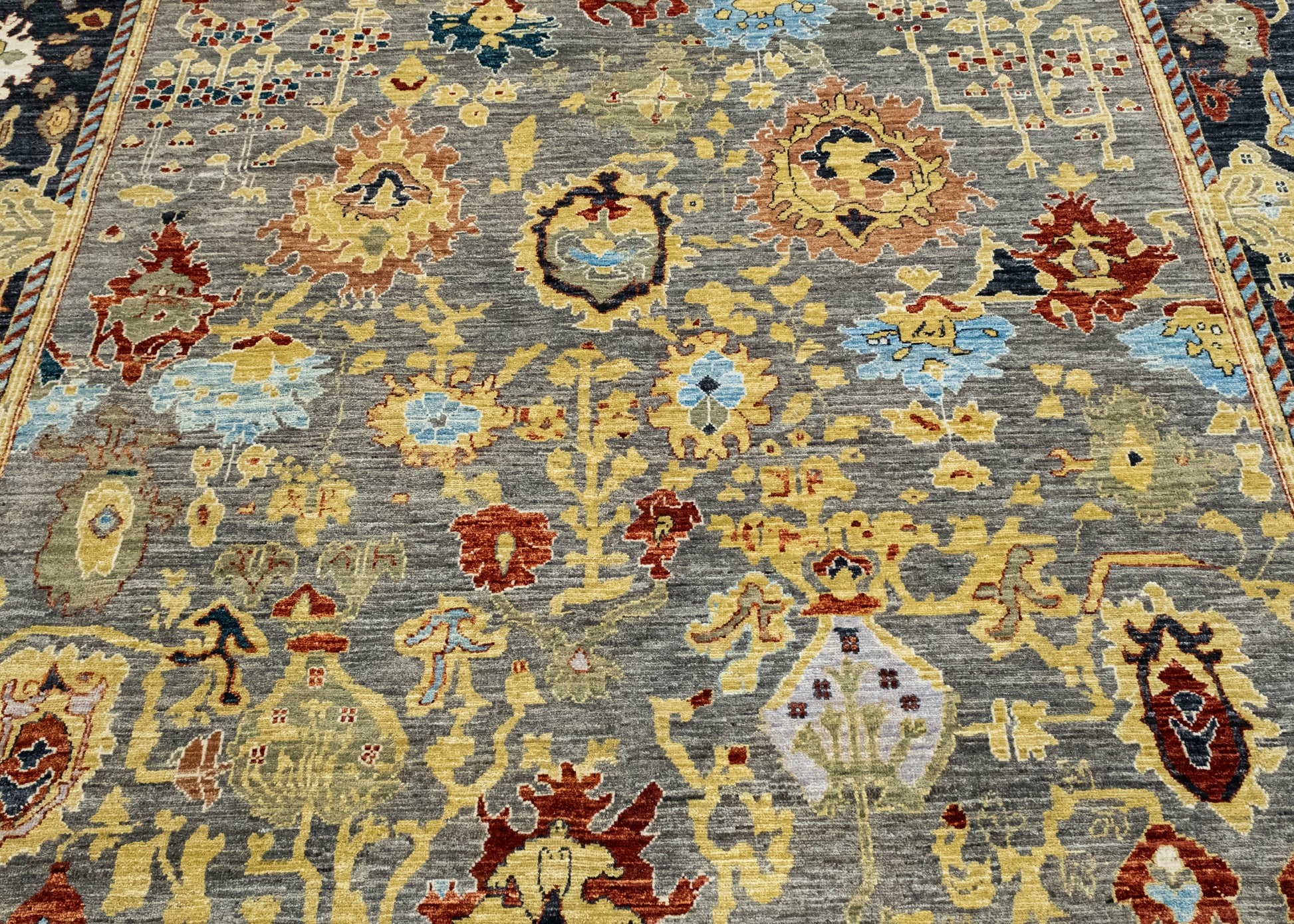 Oriental Hand Knotted Rug 8'11" x 11'11" #17402