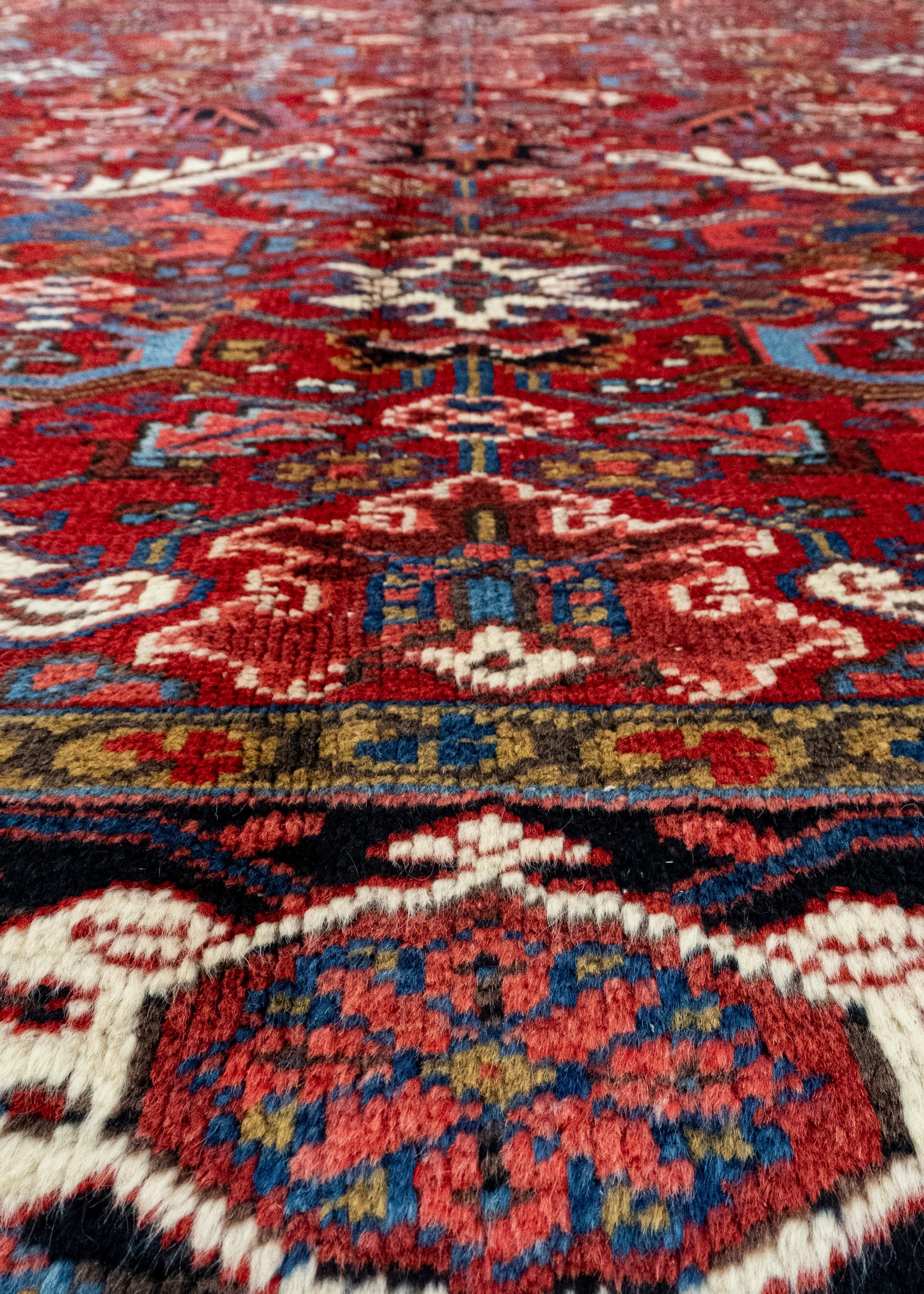 Oriental Handwoven Vintage Rug 7'10" x 11'1" #17404