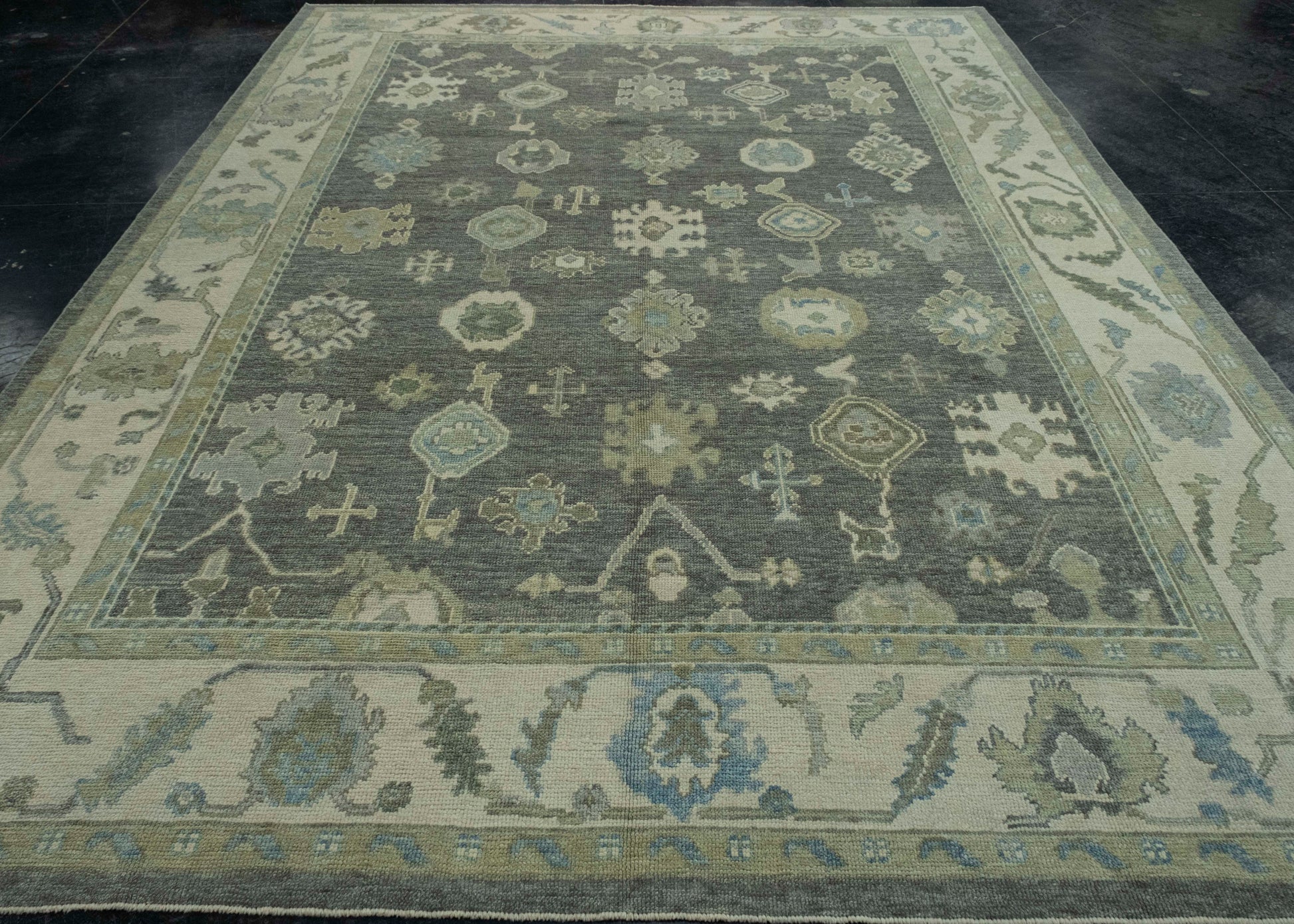 Turkish Oushak Rug 8'9" x 11'10" #18103