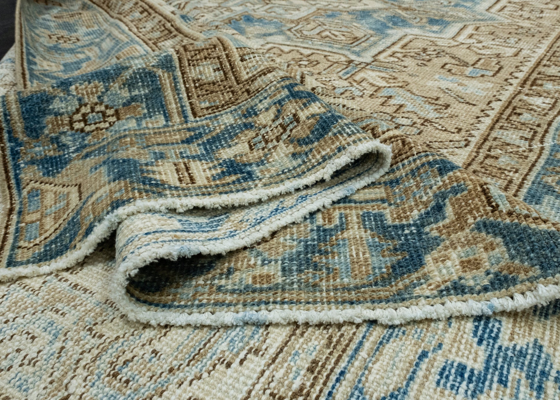 Oriental Handwoven Vintage Rug 7'5" x 11'7" #17509