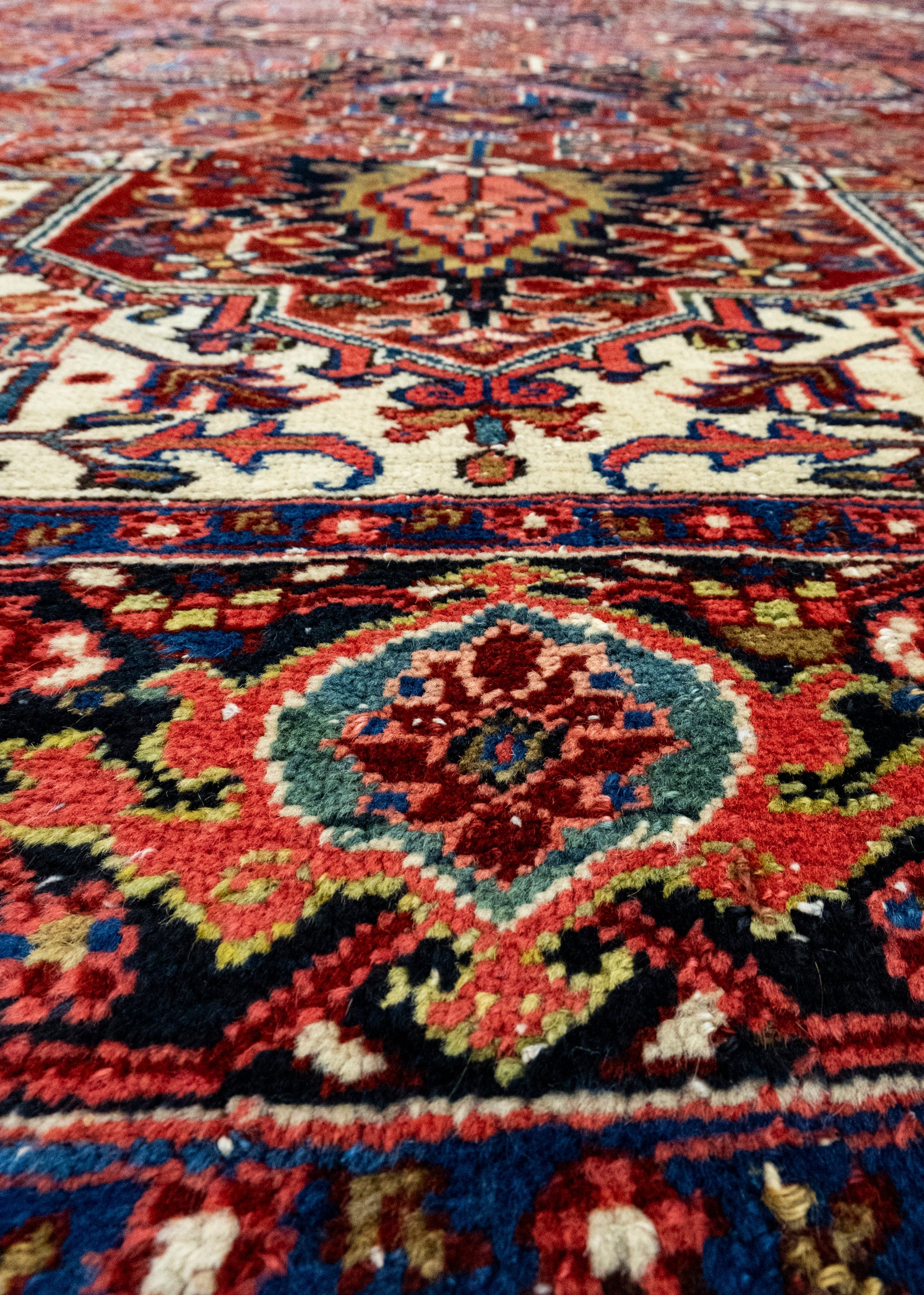Oriental Handwoven Vintage Rug 7'10" x 10'11" #17803