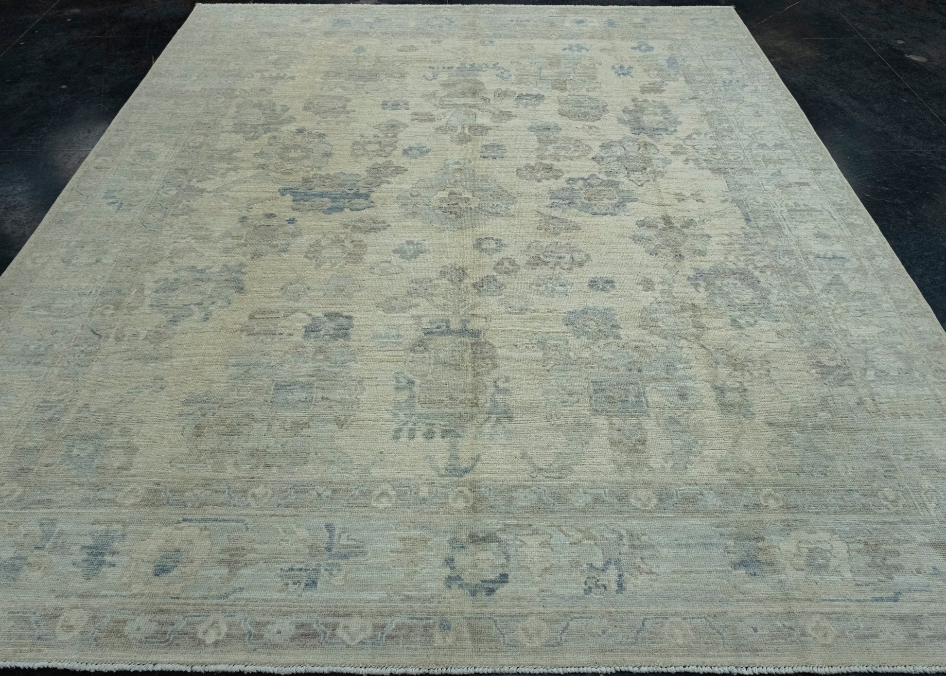 Handwoven Oushak Rug 8'2" x 9'8" #17408