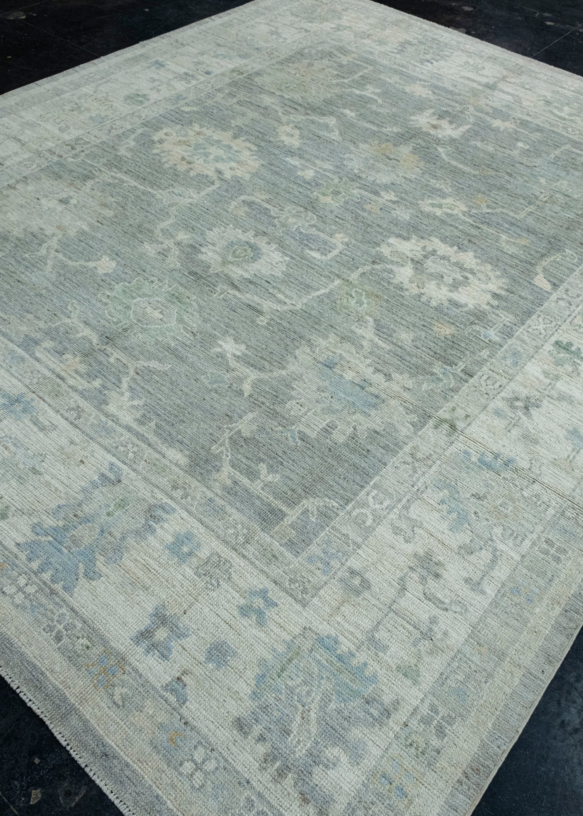 Handwoven Oushak Rug 8'3" x 9'1" #17428