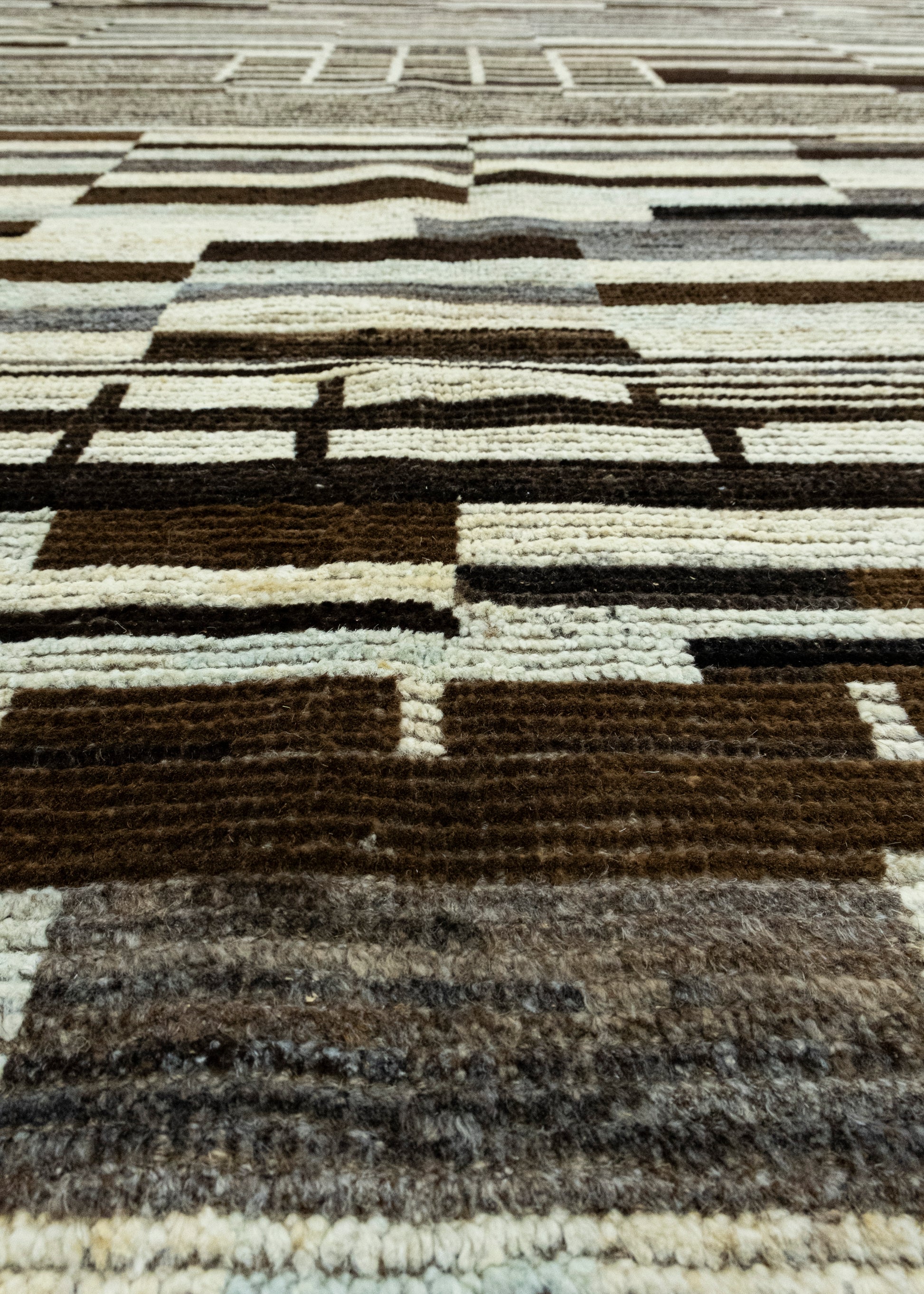 Hand Knotted Modern Rug 8'2" x 10'1" #17405