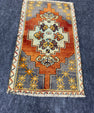 Turkish Yastik Rug 1'7" x 2'8" #24100