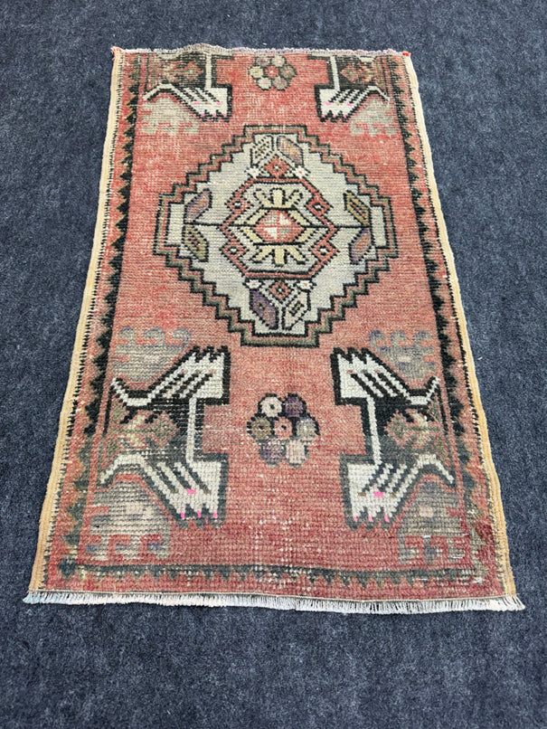 Turkish Yastik Rug 1'8" x 2'11" #24098
