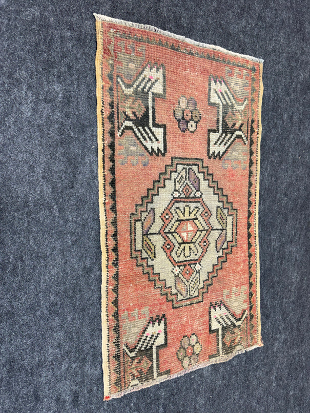 Turkish Yastik Rug 1'8" x 2'11" #24098