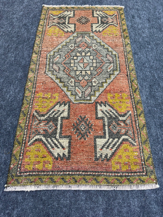 Turkish Yastik Rug 1'8" x 3'3" #24091