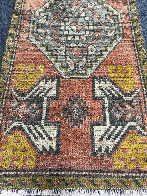 Turkish Yastik Rug 1'8" x 3'3" #24091