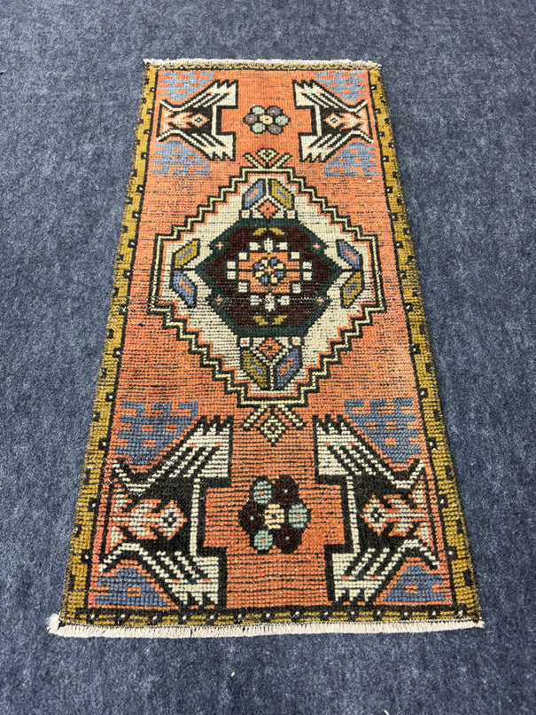 Turkish Yastik Rug 1'6" x 3'3" #24092