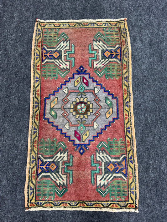 Turkish Yastik Rug 1'9" x 3'2" #24088