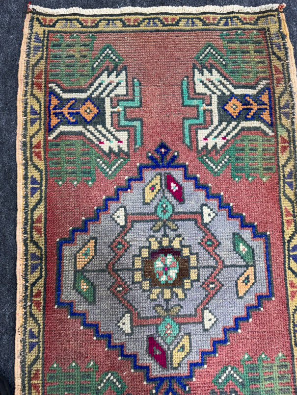 Turkish Yastik Rug 1'9" x 3'2" #24088