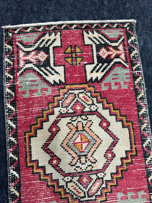 Turkish Yastik Rug 1'6" x 2'11" #24079