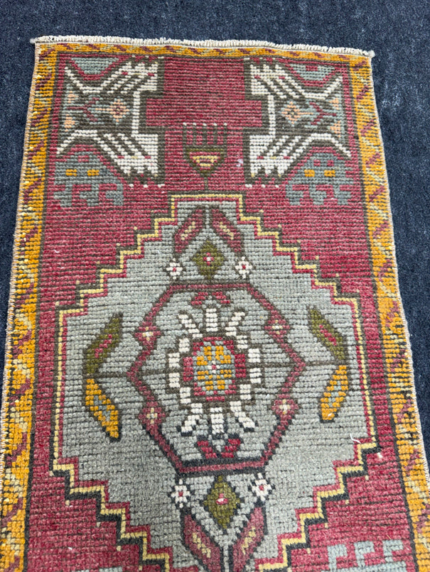 Turkish Yastik Rug 1'6" x 3' #24080