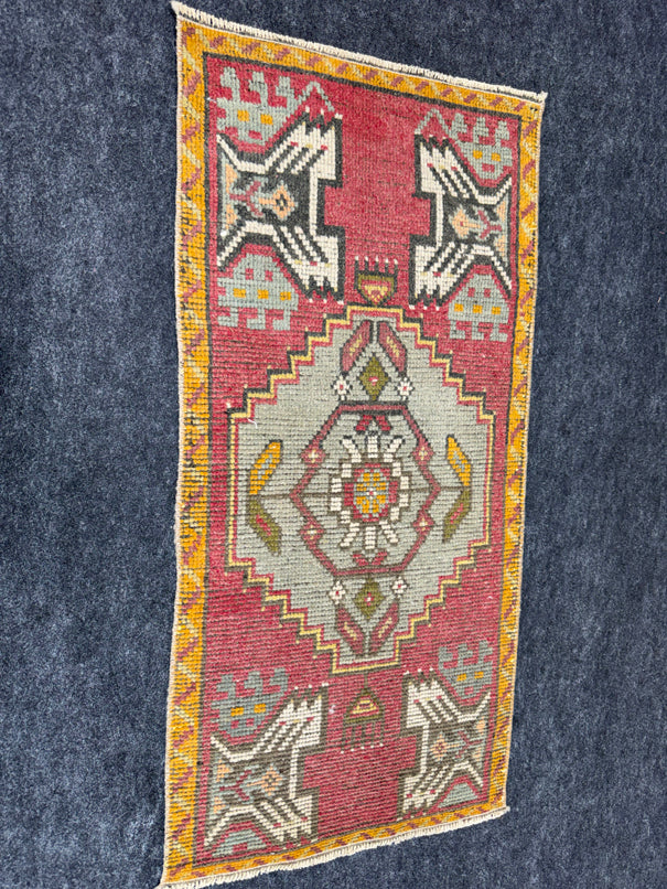 Turkish Yastik Rug 1'6" x 3' #24080