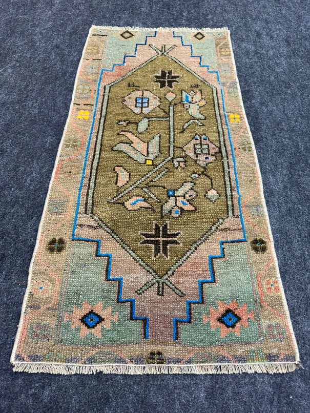 Turkish Yastik Rug 1'6" x 3'1" #24070