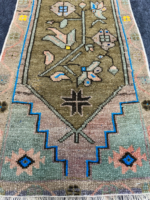 Turkish Yastik Rug 1'6" x 3'1" #24070