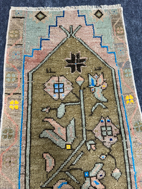 Turkish Yastik Rug 1'6" x 3'1" #24070