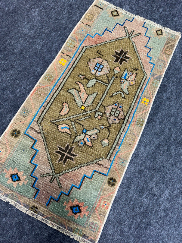 Turkish Yastik Rug 1'6" x 3'1" #24070