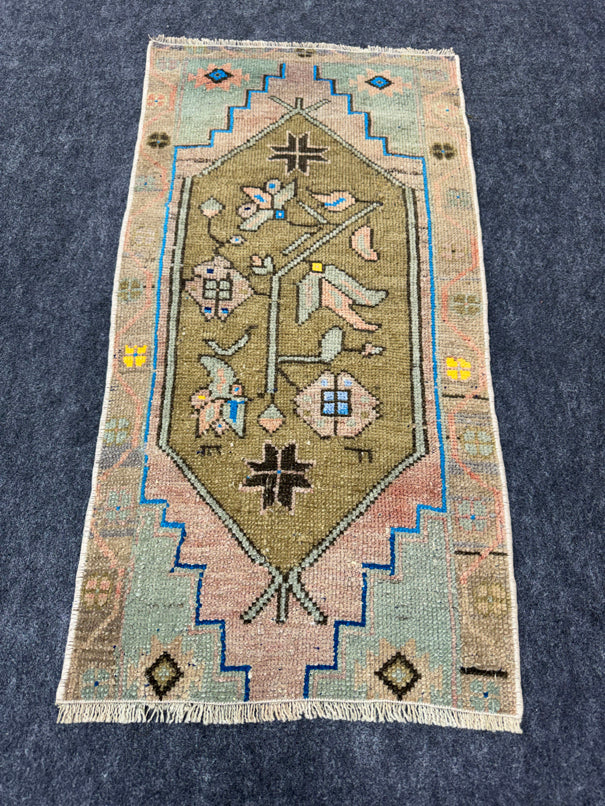 Turkish Yastik Rug 1'6" x 3'1" #24070