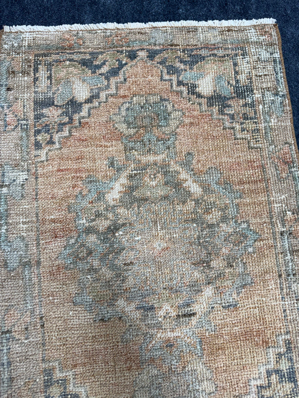 Turkish Yastik Rug 1'8" x 2'7" #24072