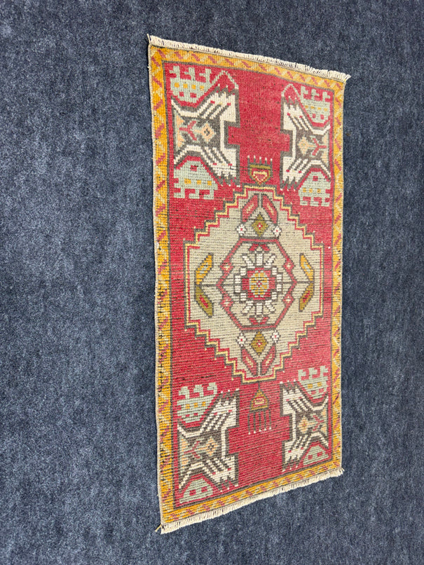 Turkish Yastik Rug 1'6" x 3' #24073