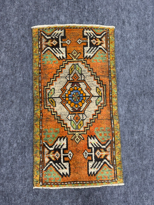 Turkish Yastik Rug 1'8" x 3'1" #24068