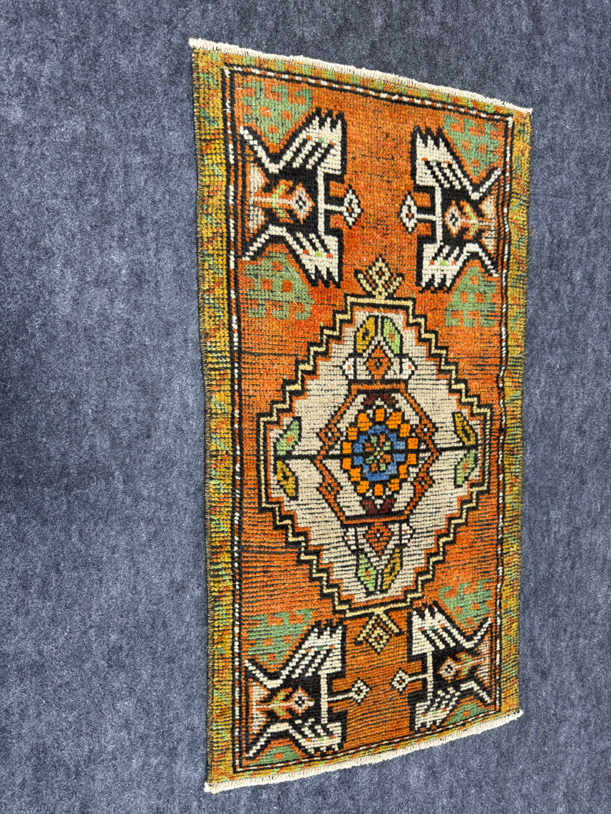 Turkish Yastik Rug 1'8" x 3'1" #24068