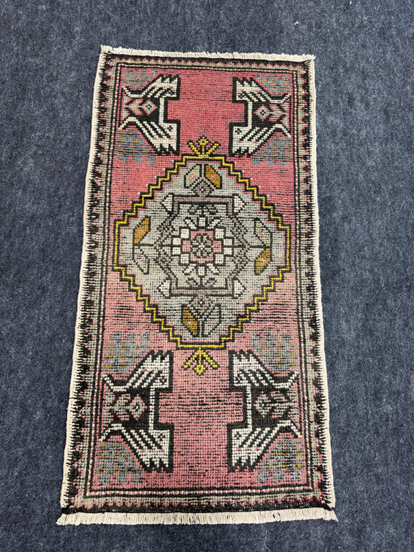 Turkish Yastik Rug 1'9" x 3'3" #24064
