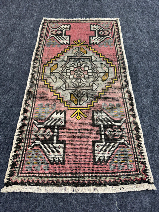 Turkish Yastik Rug 1'9" x 3'3" #24064