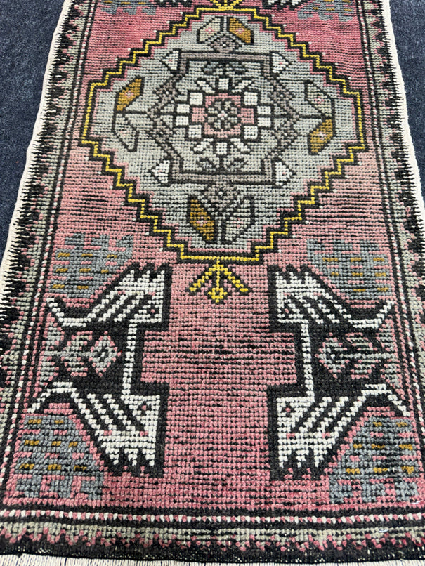 Turkish Yastik Rug 1'9" x 3'3" #24064
