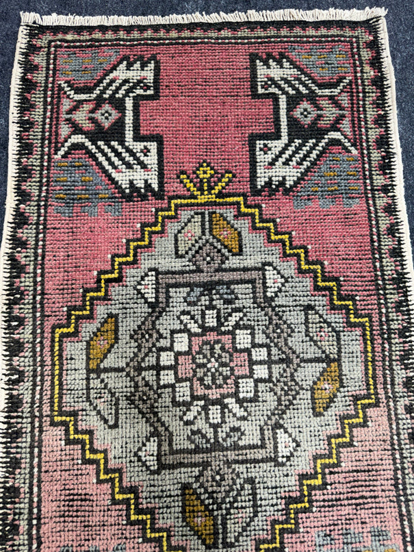 Turkish Yastik Rug 1'9" x 3'3" #24064