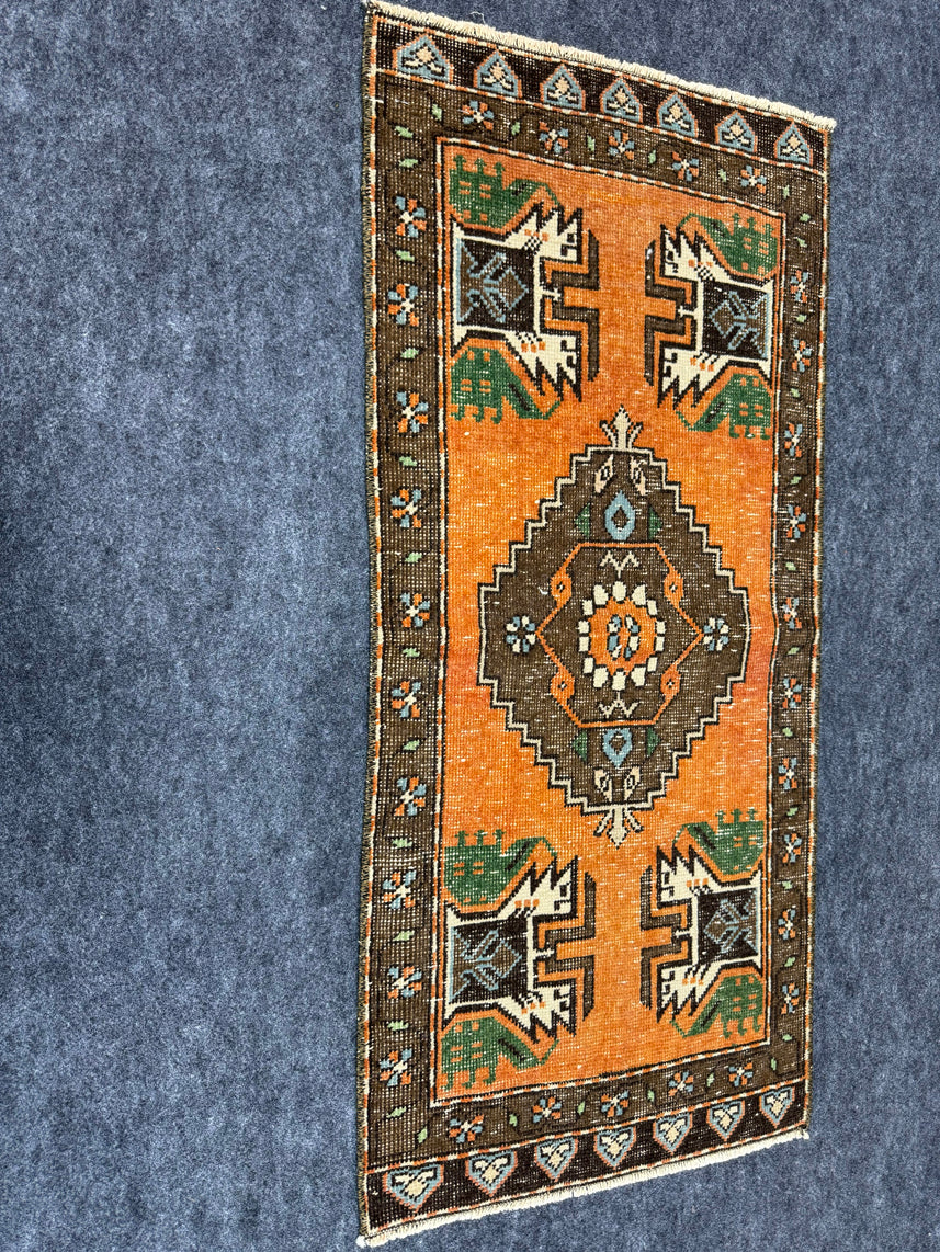 Turkish Yastik Rug 1'7" x 3'4" #24062