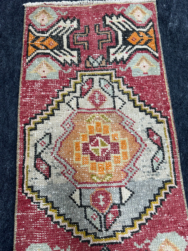 Turkish Yastik Rug 1'4" x 2'10" #24061