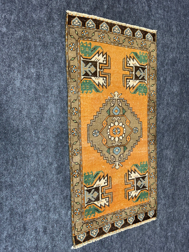 Turkish Yastik Rug 1'9" x 3'7" #24058
