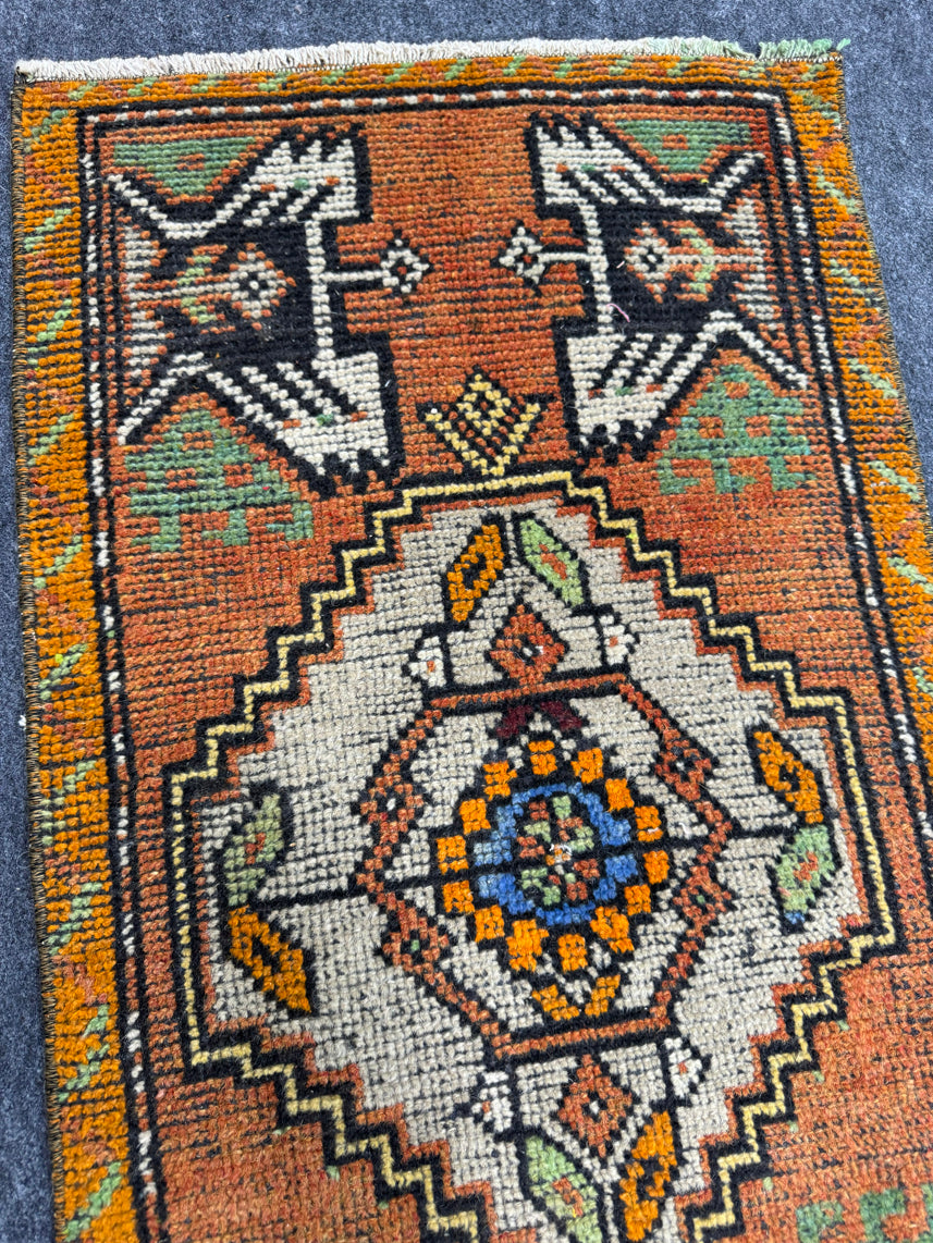 Turkish Yastik Rug 1'8" x 3'2" #24056