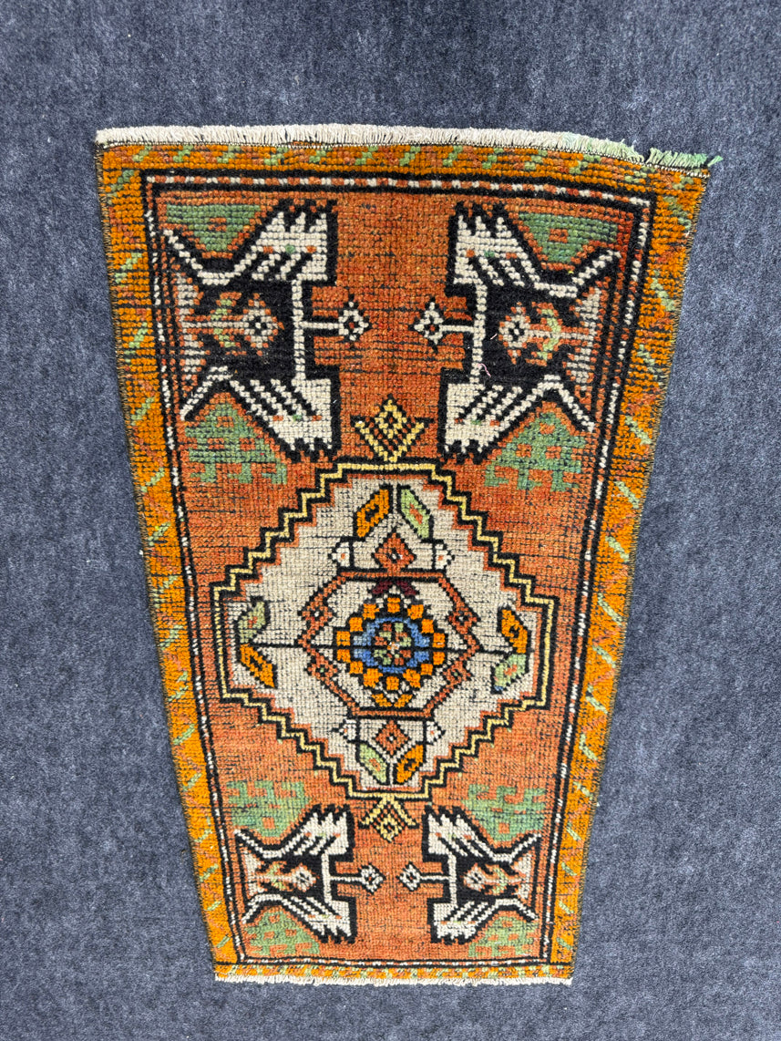 Turkish Yastik Rug 1'8" x 3'2" #24056