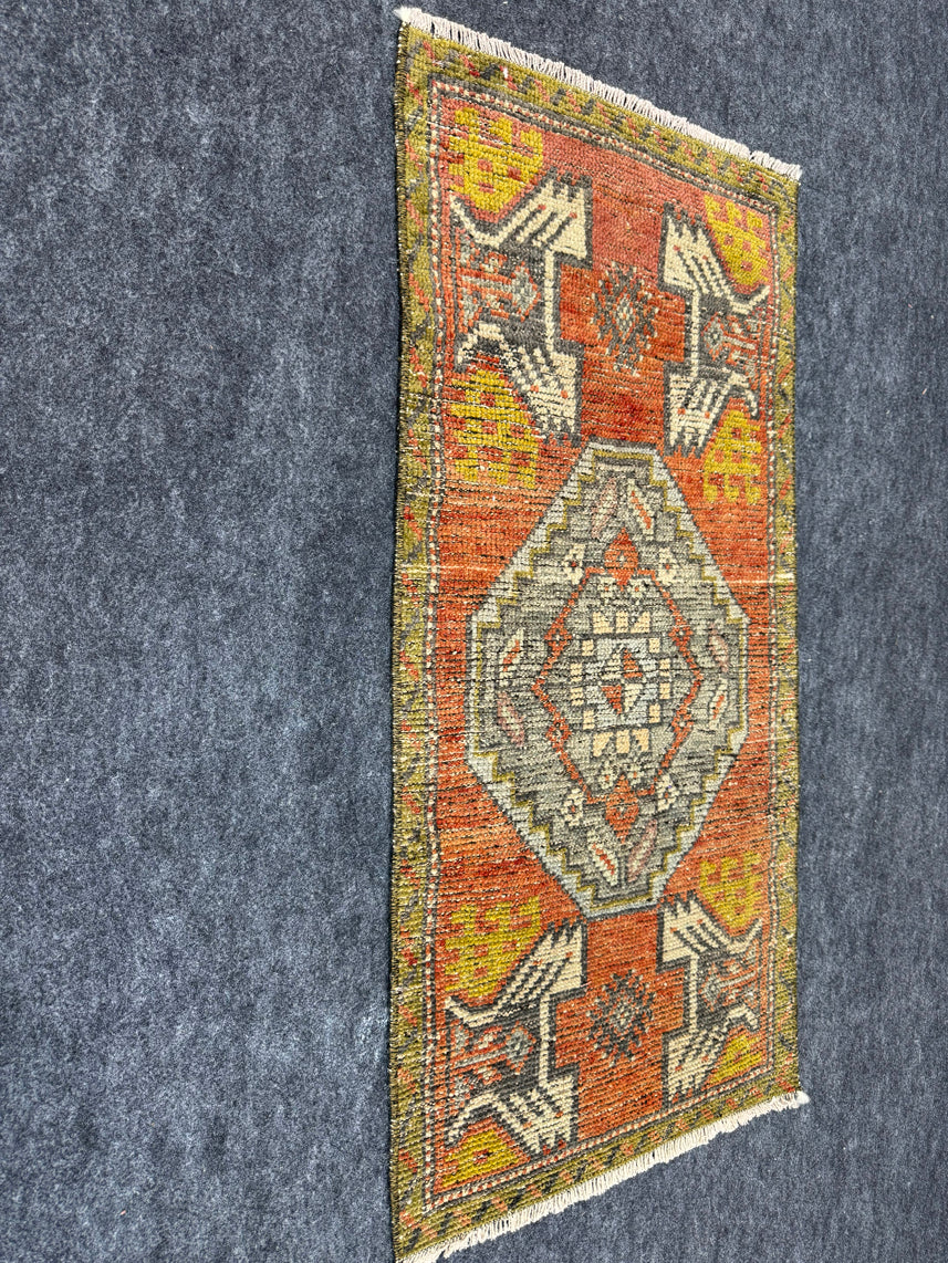 Turkish Yastik Rug 1'8" x 3'3" #24057
