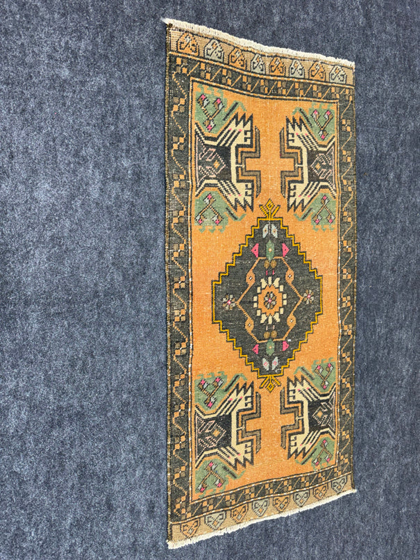 Turkish Yastik Rug 1'8" x 3'7" #24054