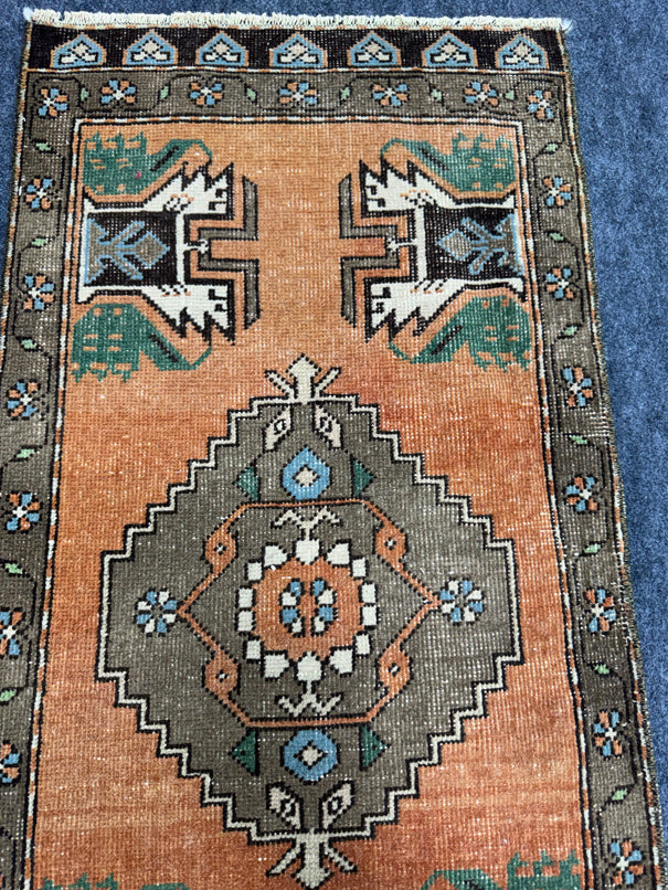 Turkish Yastik Rug 1'9" x 3'7" #24055