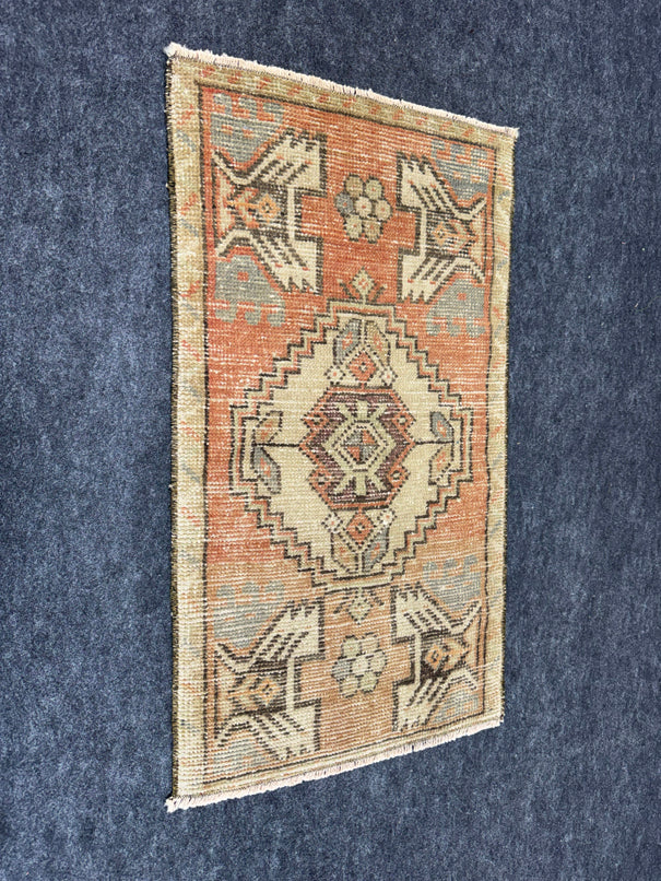 Turkish Yastik Rug 1'8" x 2'11" #24050