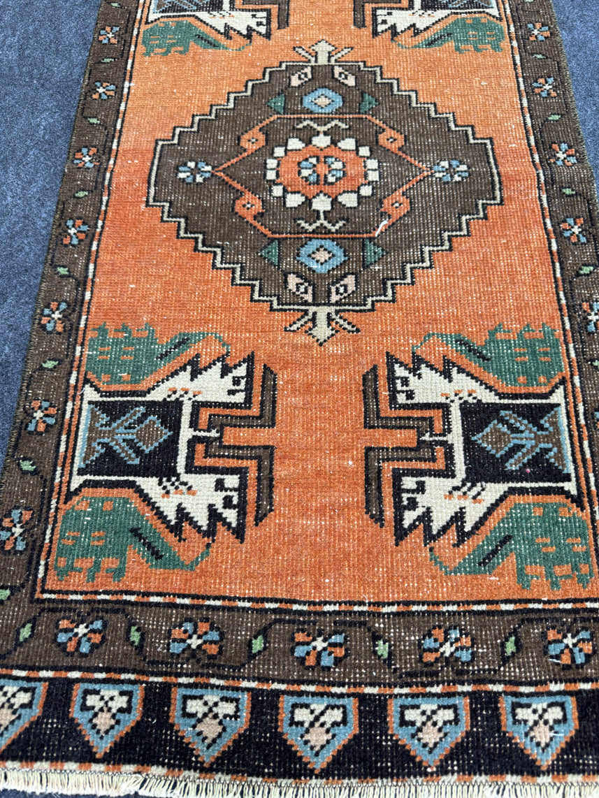 Turkish Yastik Rug 1'8" x 3'3" #24047