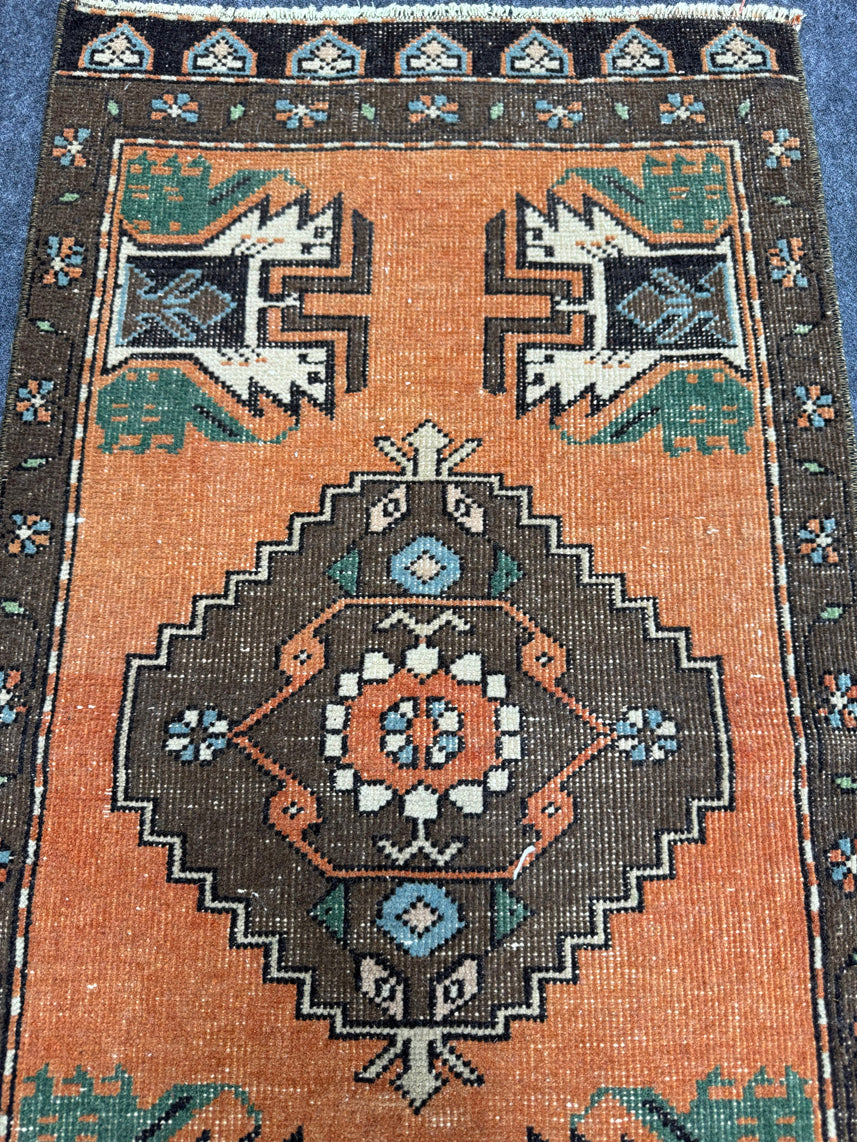 Turkish Yastik Rug 1'8" x 3'3" #24047