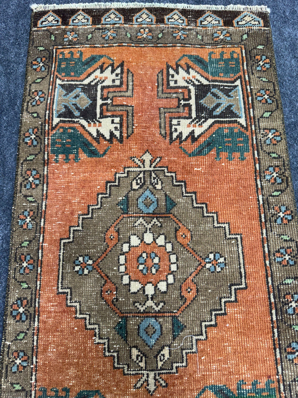 Turkish Yastik Rug 1'7" x 3'4" #24044