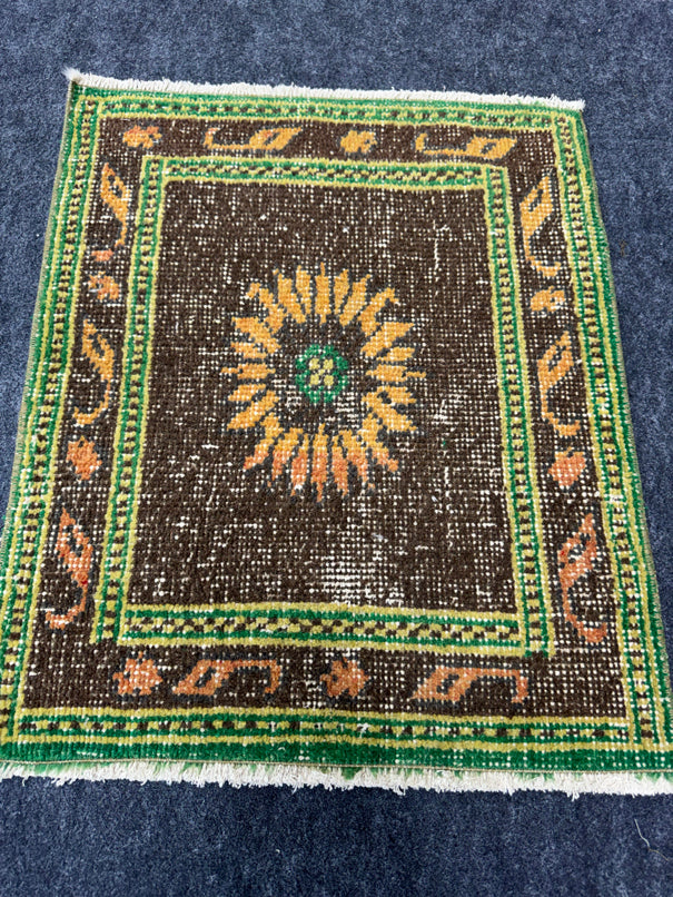 Turkish Yastik Rug 1'9" x 2' #24045