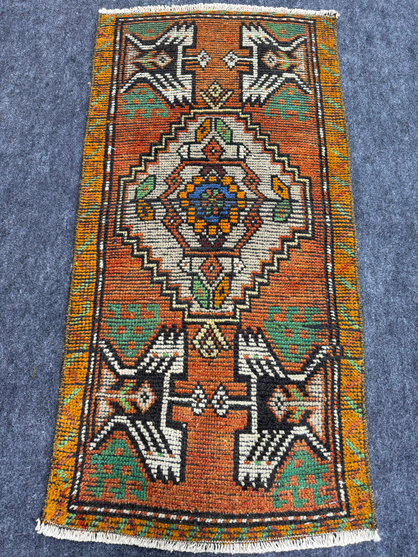 Turkish Yastik Rug 1'7" x 3'3" #24036