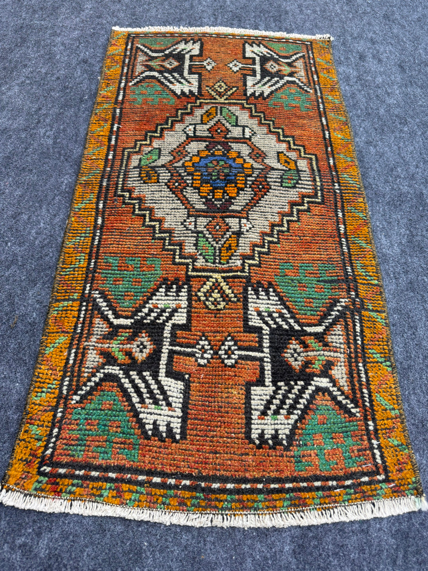 Turkish Yastik Rug 1'7" x 3'3" #24036